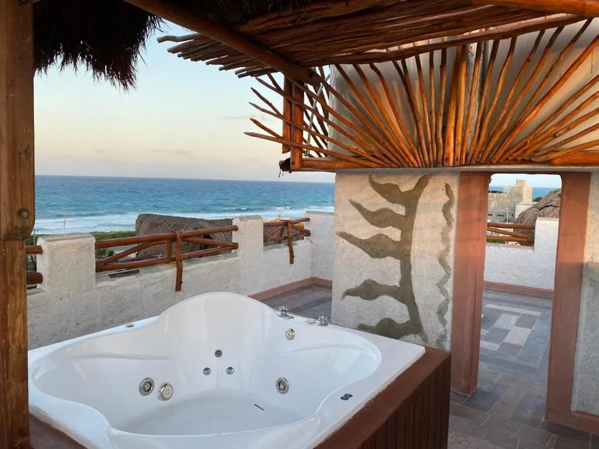 Yumkaax Isla Mujeres Aparthotel